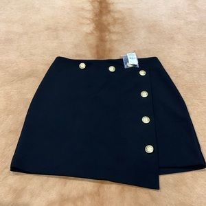 Express- Black Mini Skirt- New With Tags- Size 4- Zip Closure